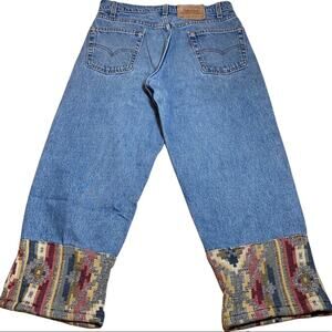 Levi’s 565 100% cotton patch cuff patchwork Capri 31"